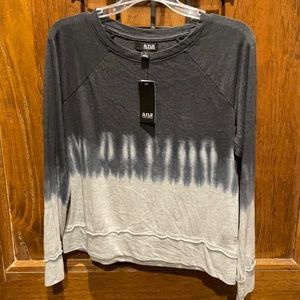 a.n.a. Tie-dye Ombré Casual Top Size S